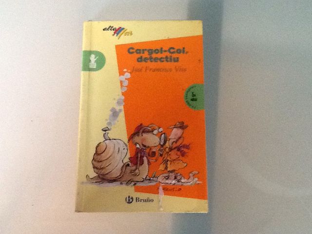 Cargol-Col, detectiu