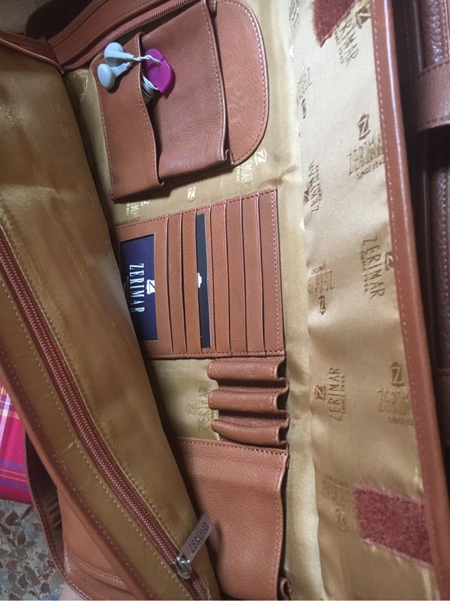 Maletin piel zerimar