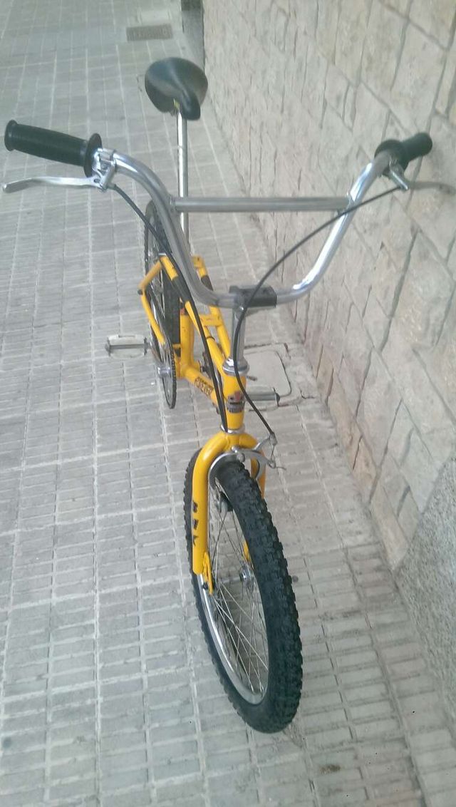 Bicicleta BMX de los 80.