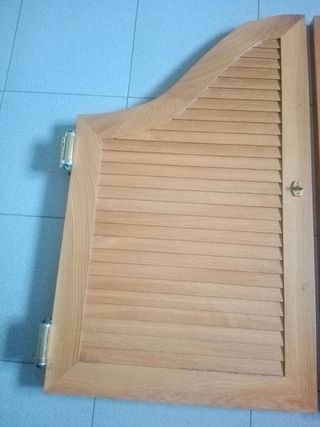 Puertas oscilantes tipo Oeste de segunda mano por 60 € en Paracuellos