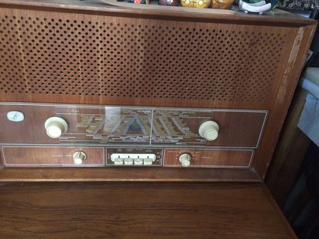 radio valvulas antiguo 