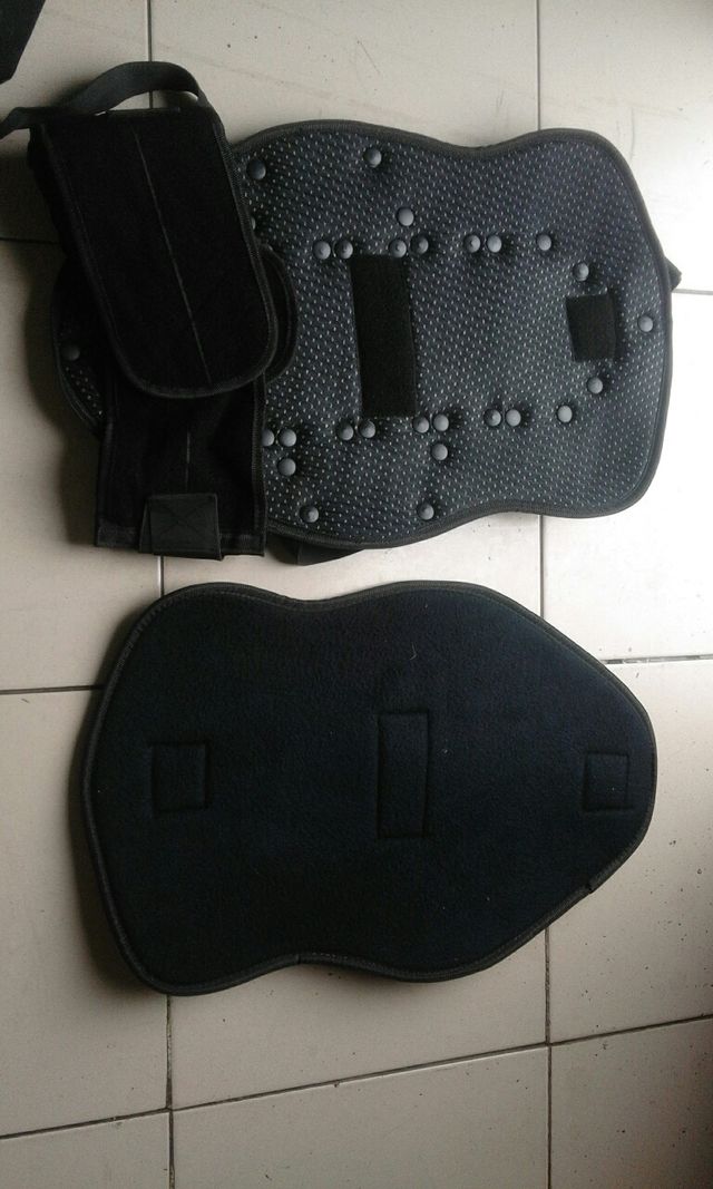protector espalda y riñones moto