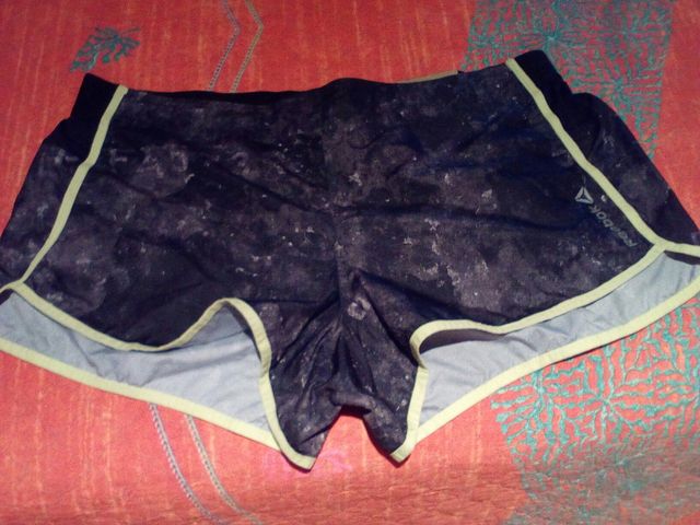 Ropa dptiva Reebook. Short Slim. Talla XL. Nuevo