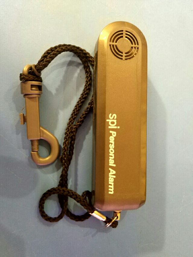 Alarma personal, unos 120db pila 9v