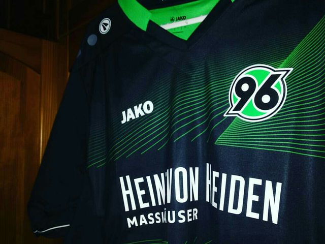 Hannover 96 XL 2015/2016