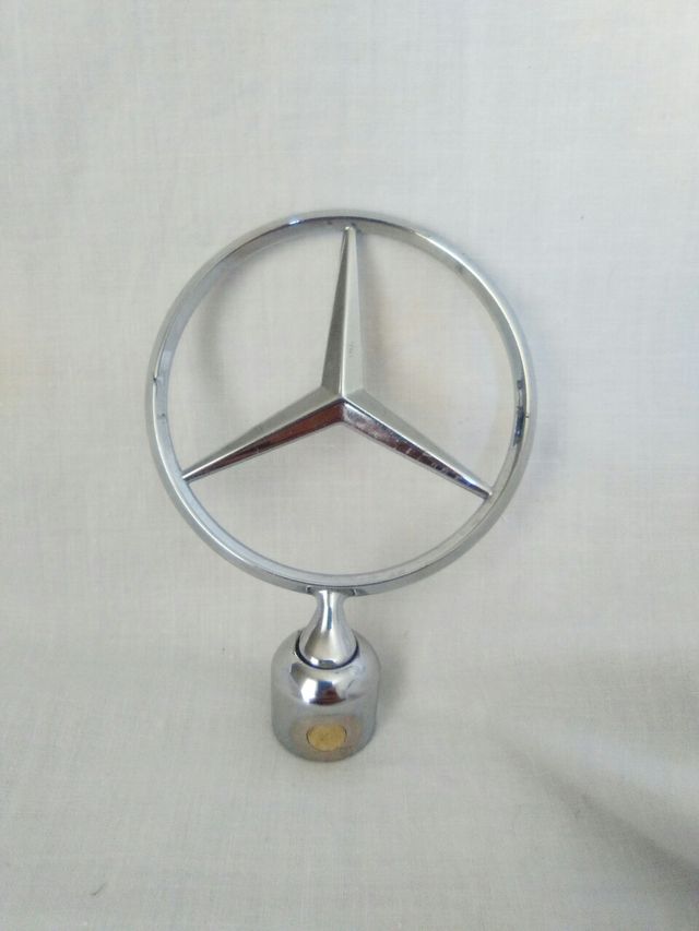 Estrella de Mercedes antirrobo