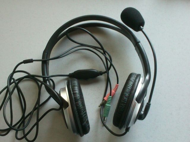 Microauriculares FONESTAR FMC-677V