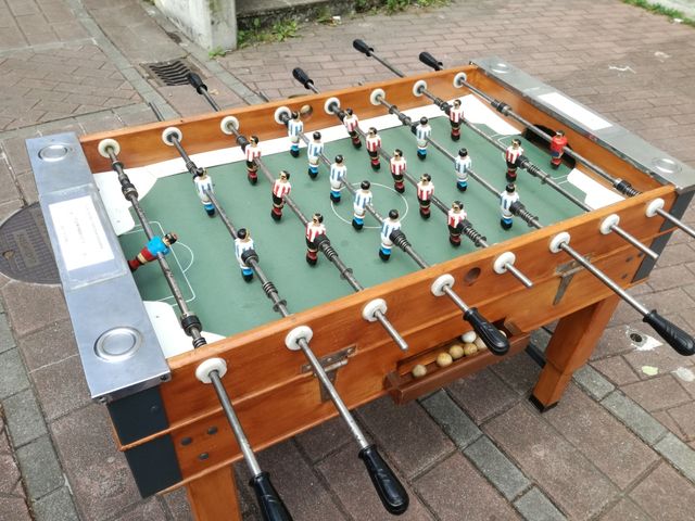 ALQUILER DE FUTBOLINES -- PINBALL -- MAQ. ARCADEL