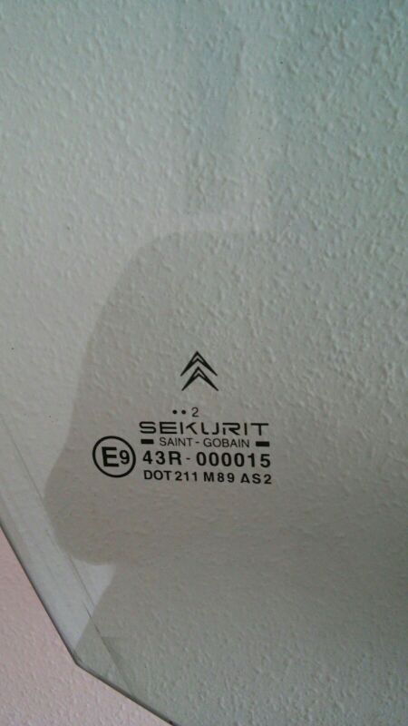 elevalunas eléctrico.