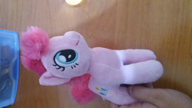 peluche pony