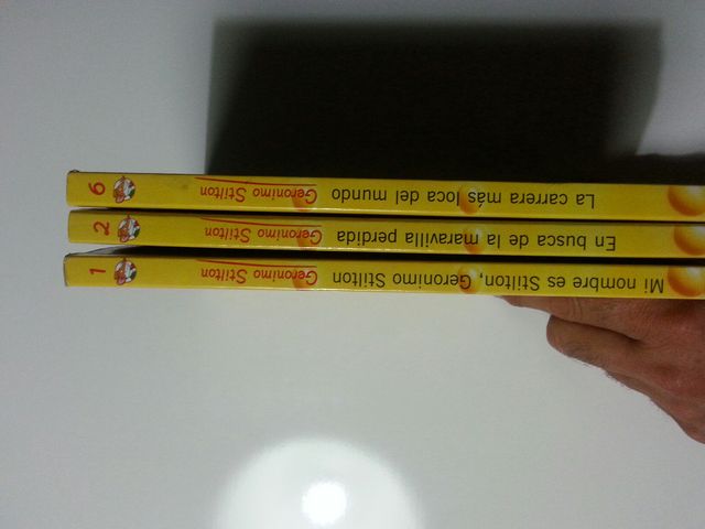 Jeronimo Stilton de bolsillo 5€ los 3