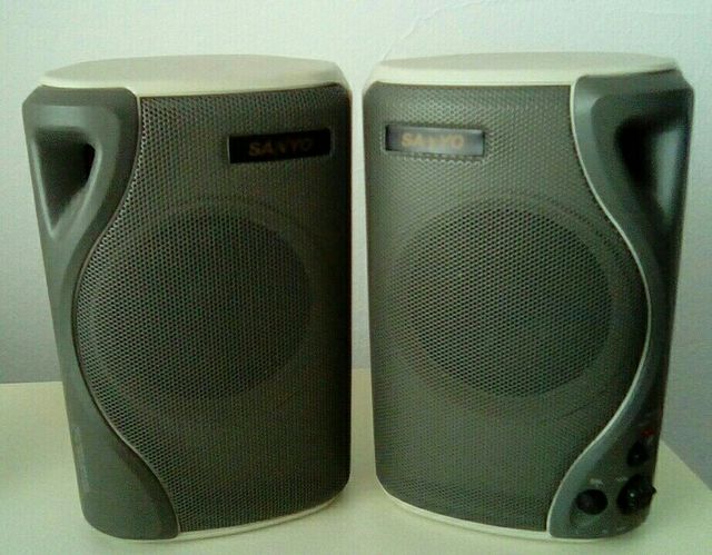 Altavoces Sanyo