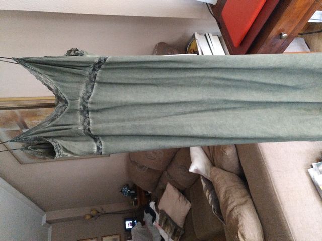 Vestido lencero de Zara