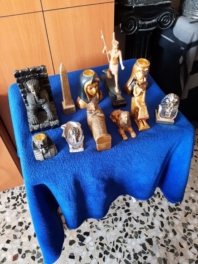 lote de 10 figuras egipcias