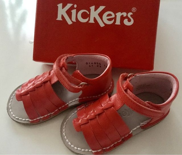 KICKERS sandalias para niña PIEL talla 23 - NUEVAS