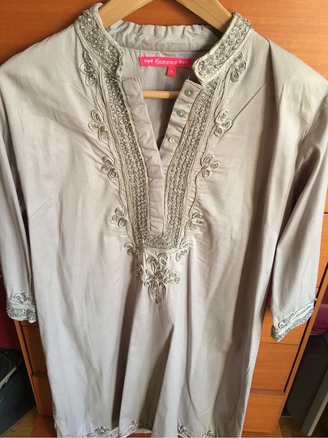 Vestido corto pedreria