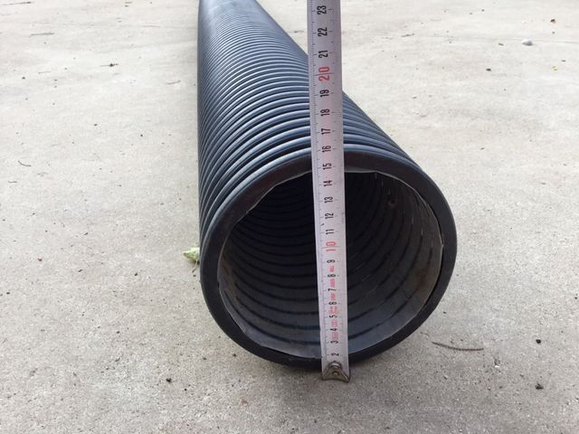 Tubo drenaje de segunda mano por 1 € en Berga en WALLAPOP