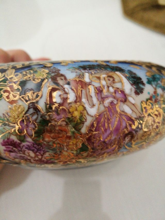 Posacenere in porcellana Satuma