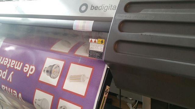 VINILO Y LONA IMPRESA X METROS