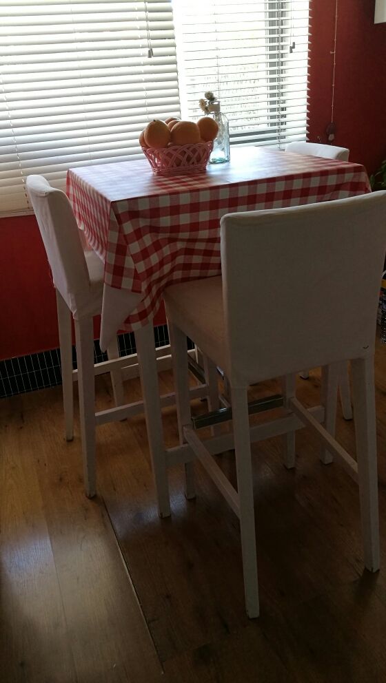 Mesa Norraker y taburetes Cocina Ikea de segunda mano por 150 € en ... Mesa Norraker y taburetes Cocina Ikea de segunda mano por 150 € en ...