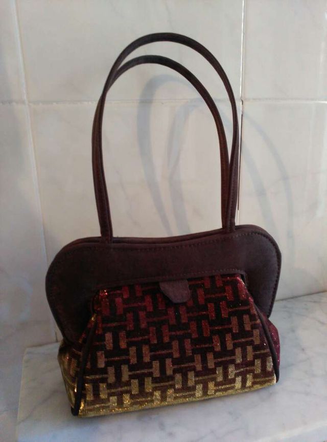Zapatos de fiesta con bolso a juego