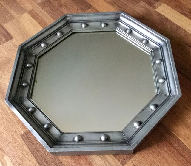 Espejo de pared octagonal de segunda mano por 40 € en Mollerussa en