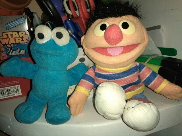 Peluches barrio sésamo Blas y monstruo galletas