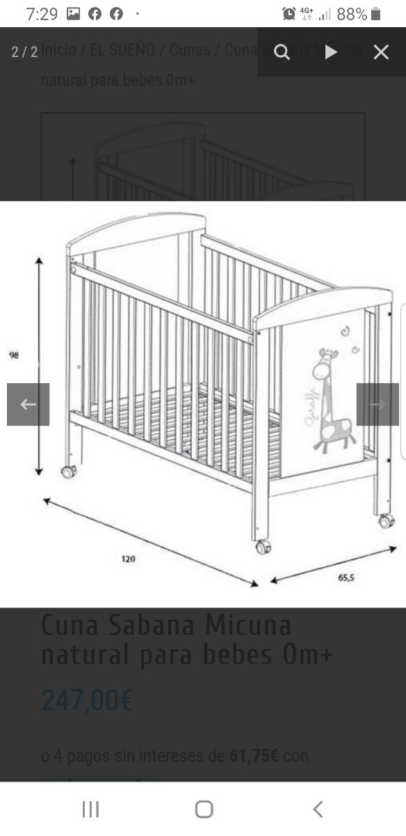 cuna de madera con colchón y protector