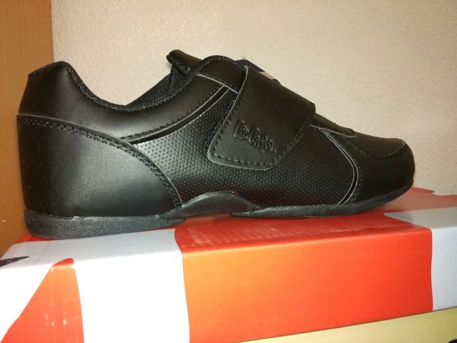 zapatillas Lee cooper n39,5  Originales, Nuevas