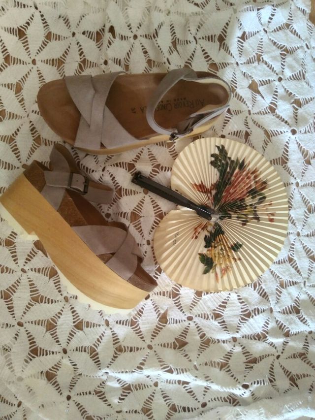 Sandalias plataforma madera