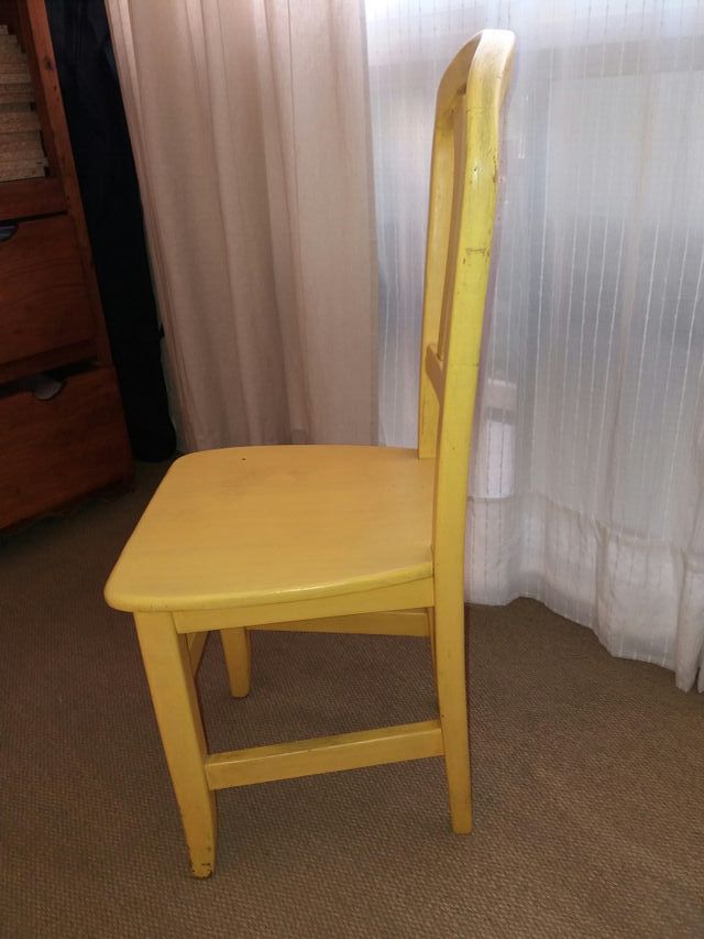 Sillas cocina madera de pino de segunda mano por 17 € en Madrid en ... Sillas cocina madera de pino de segunda mano por 17 € en Madrid en ...