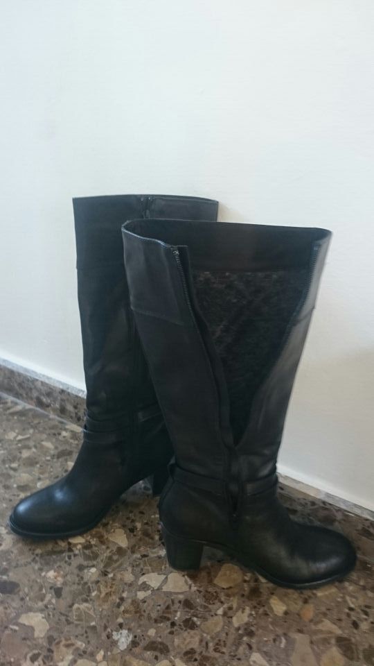 Botas de piel