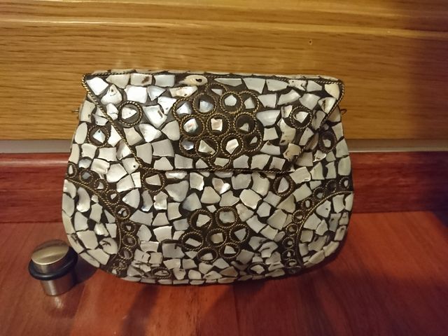 bolso tipo clutch