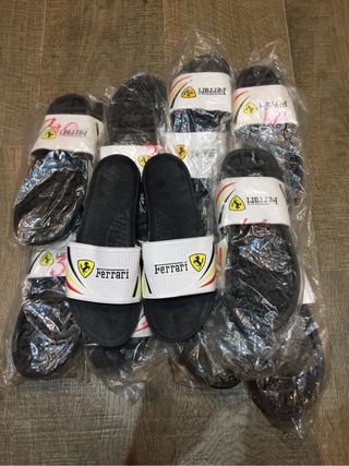 chanclas ferrari