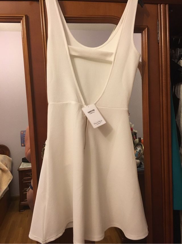 Vestido marca OKEYSI ESTÁ A ESTRENAR 