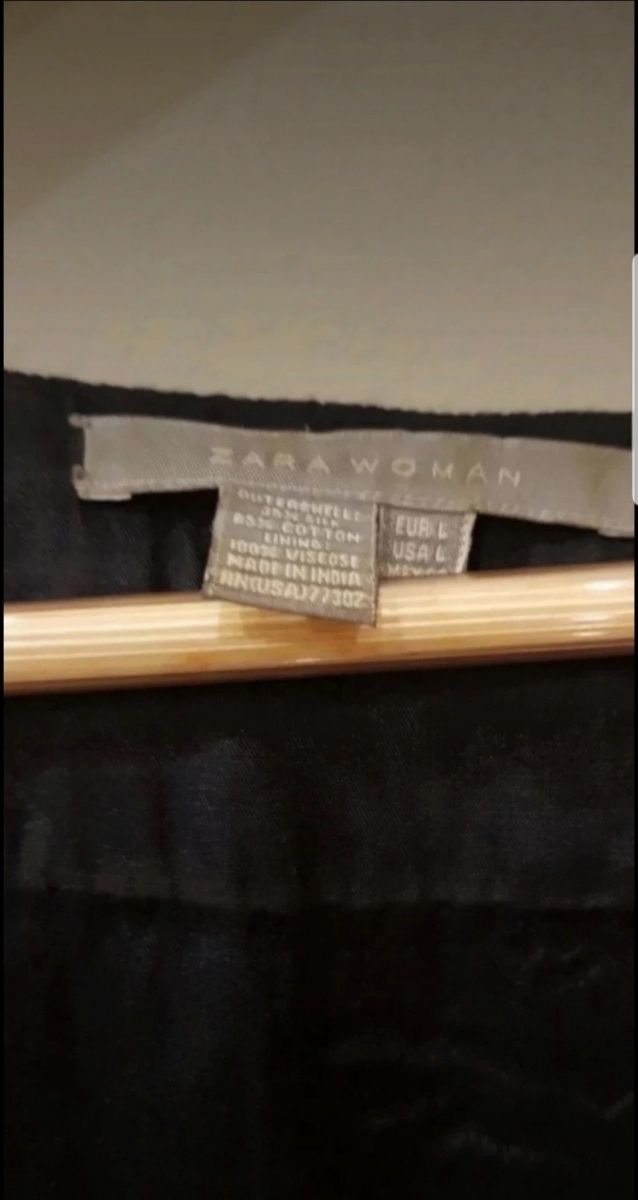 Vestido seda edición limitada de Zara 