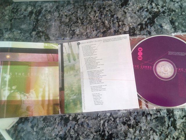 CD MUSICA "THE CORRS" ORIGINAL.