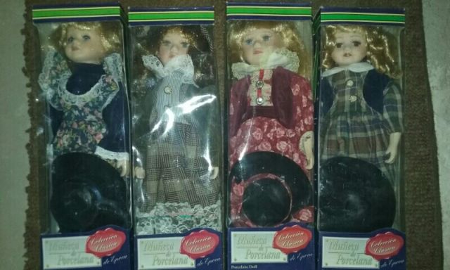 Muñecas de porcelana