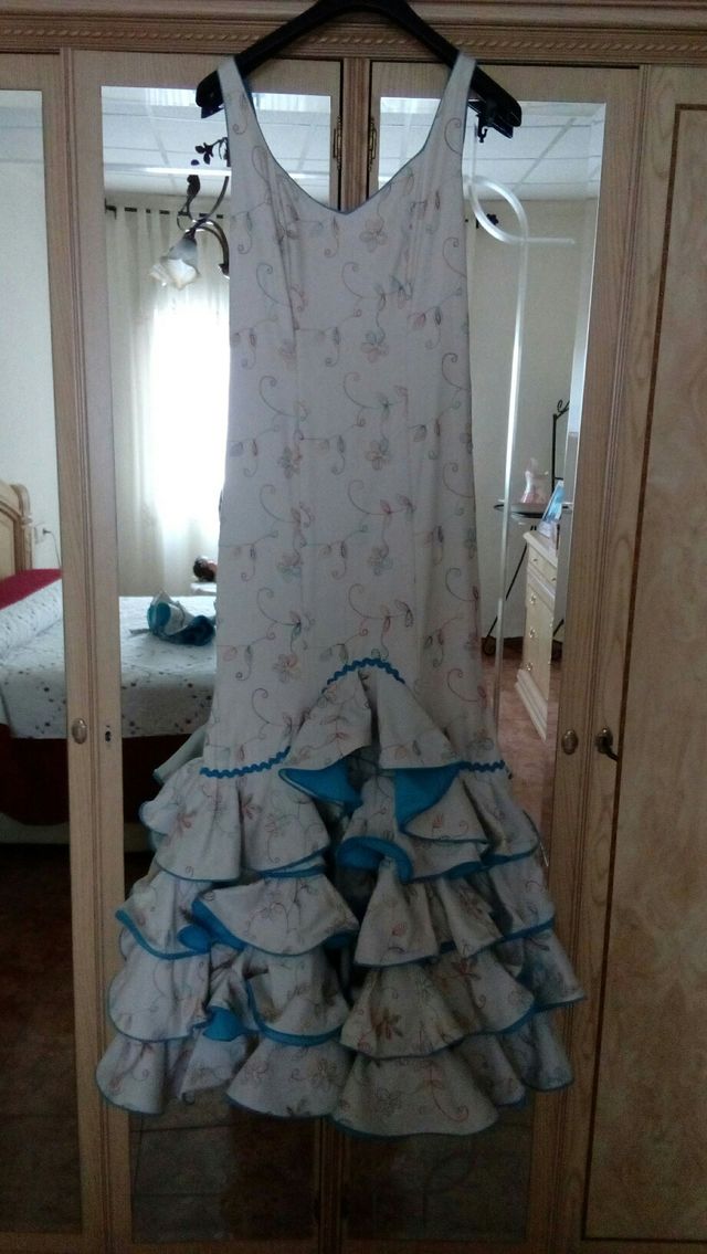 vestido de sevillana