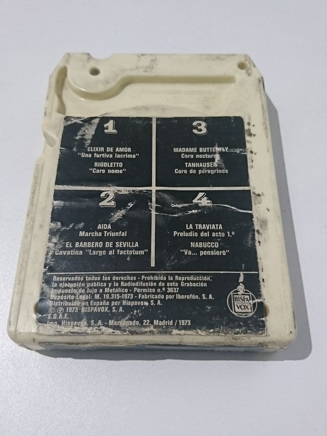 Cassette Stereo OPERAS 8 pistas año 1973 USA