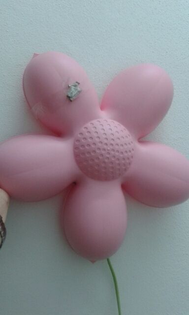 Lámpara de pared de niña.