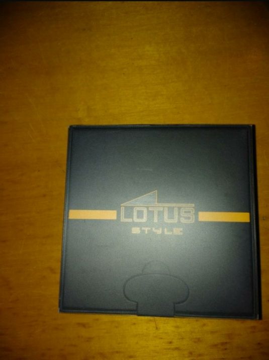 colgante LOTUS