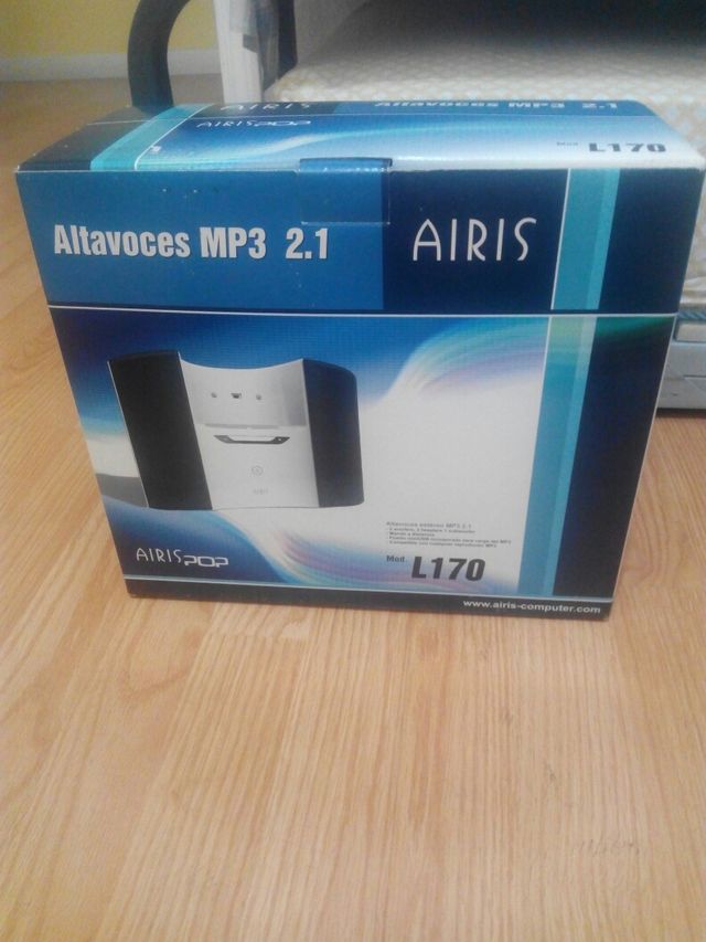 Altavoces Airis Estéreo MP3 2.1