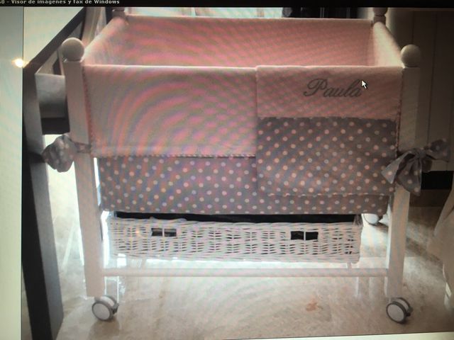 Minicuna de madera en blanco