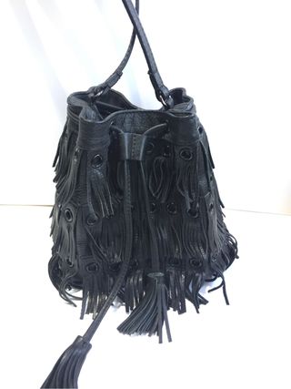 Bolsas en tendencia para 2022 que no pueden faltar en tu clóset | Glamour