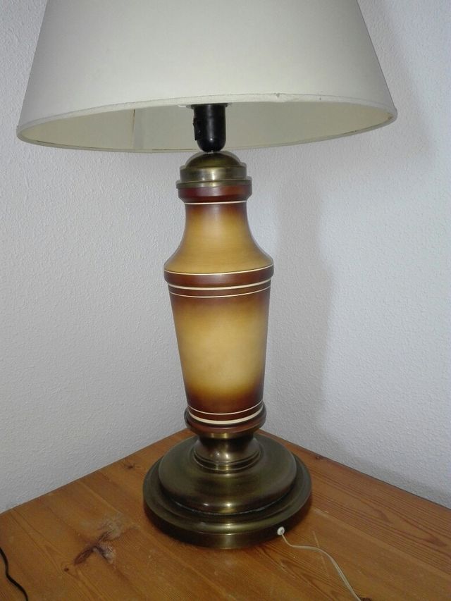 Lámpara de sobremesa