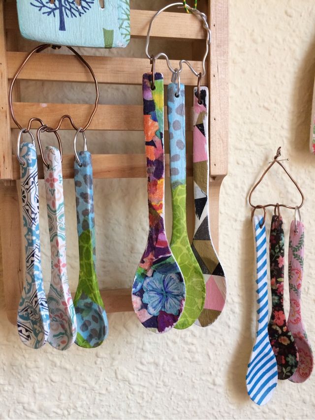 Cubiertos madera decorados