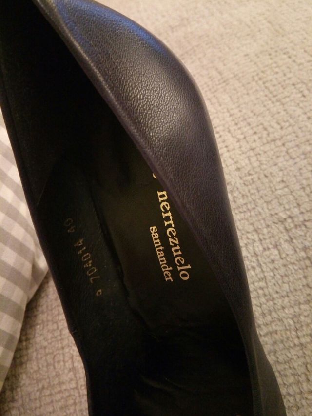 Zapatos de piel azul marino