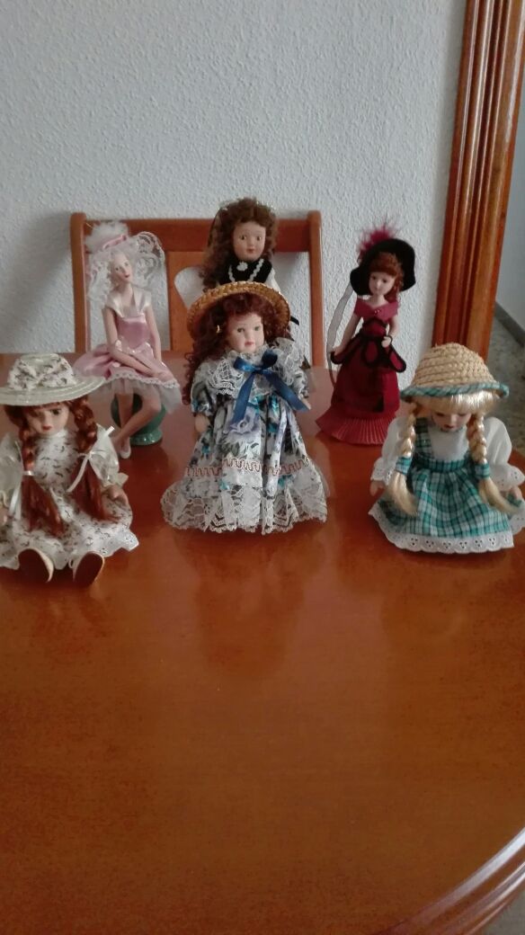 Muñecas de porcelana