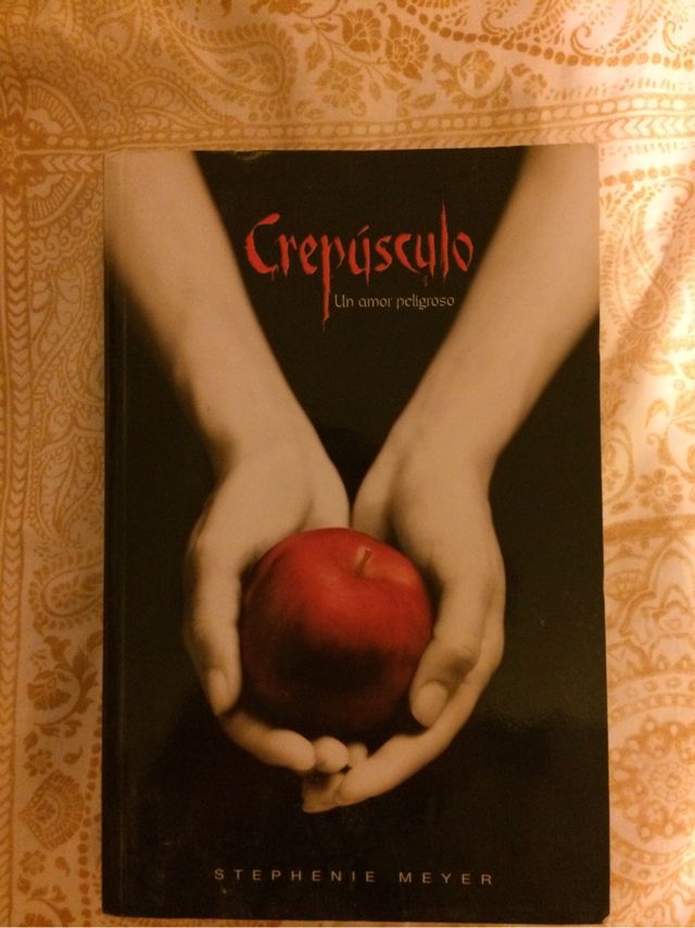 Libro "Crepúsculo"